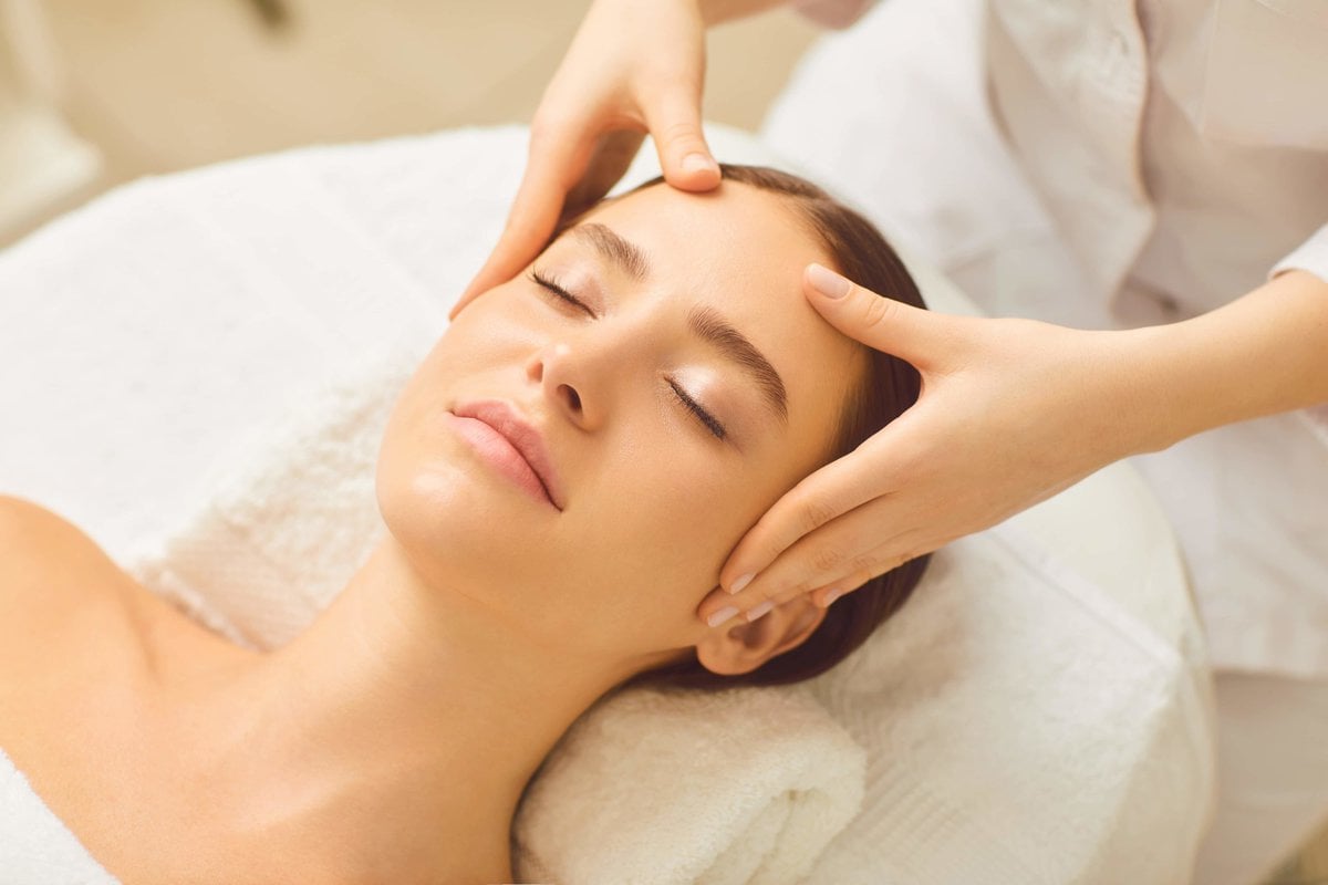 Massage Mặt + Kem