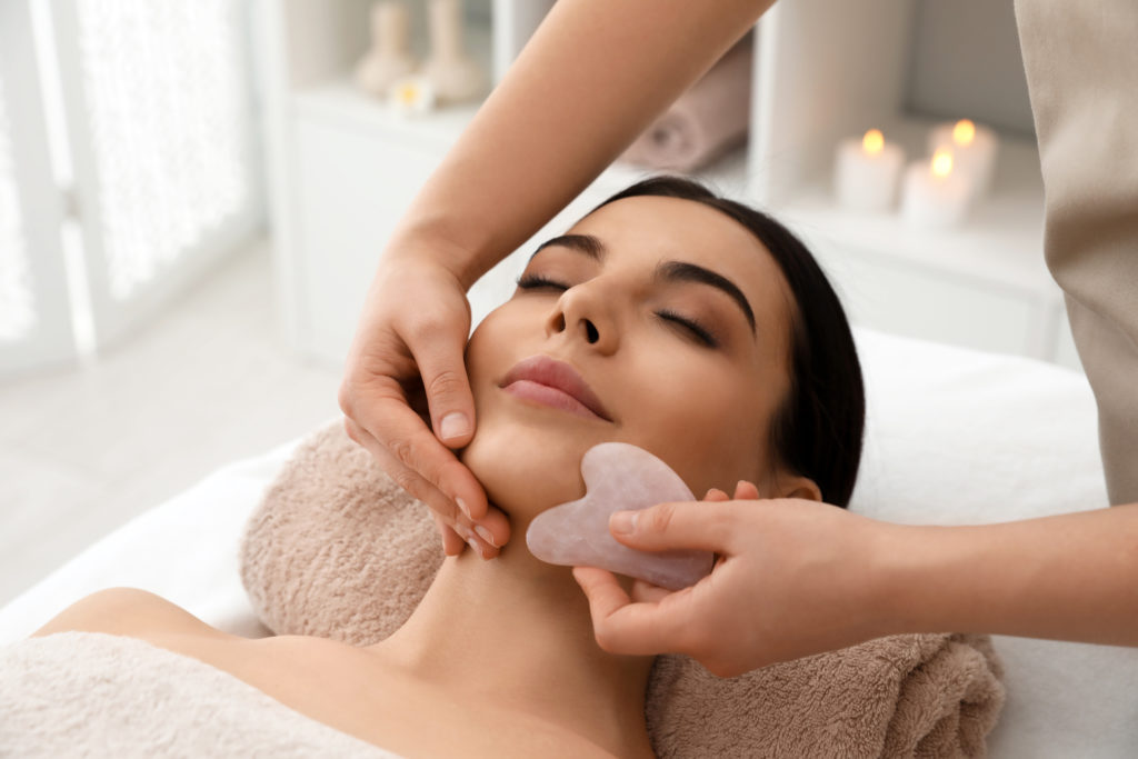 Massage Mặt + Kem