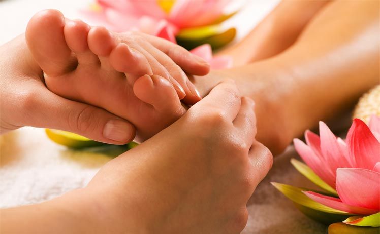 Massage chân + tay